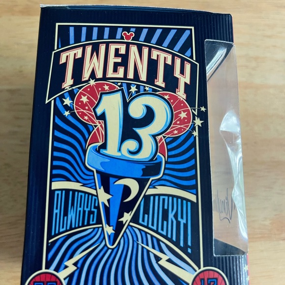 Brand New Vinylmation Limited Edition 2013 “I’m Mr. Unlucky” Collectible. - Picture 7 of 10